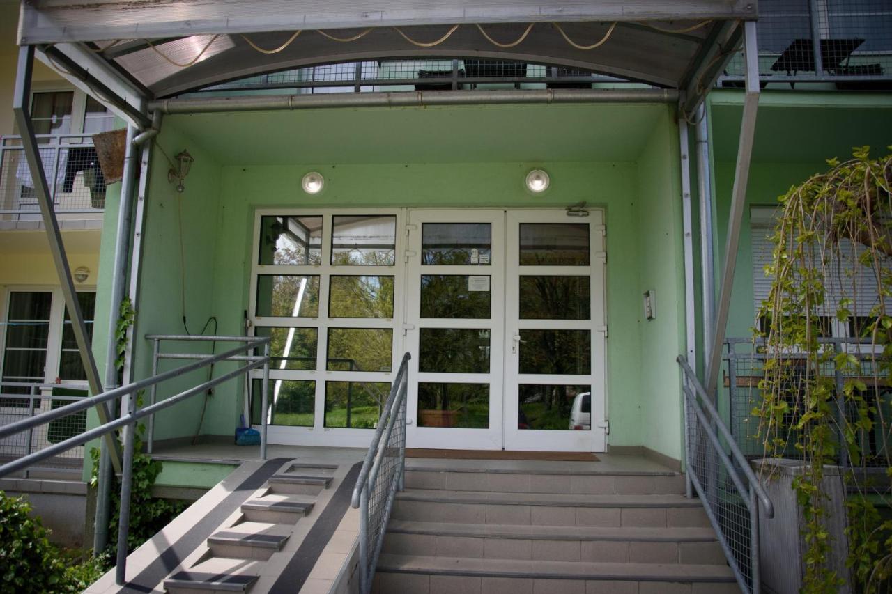 Erika Apartman Sarvar Ngoại thất bức ảnh